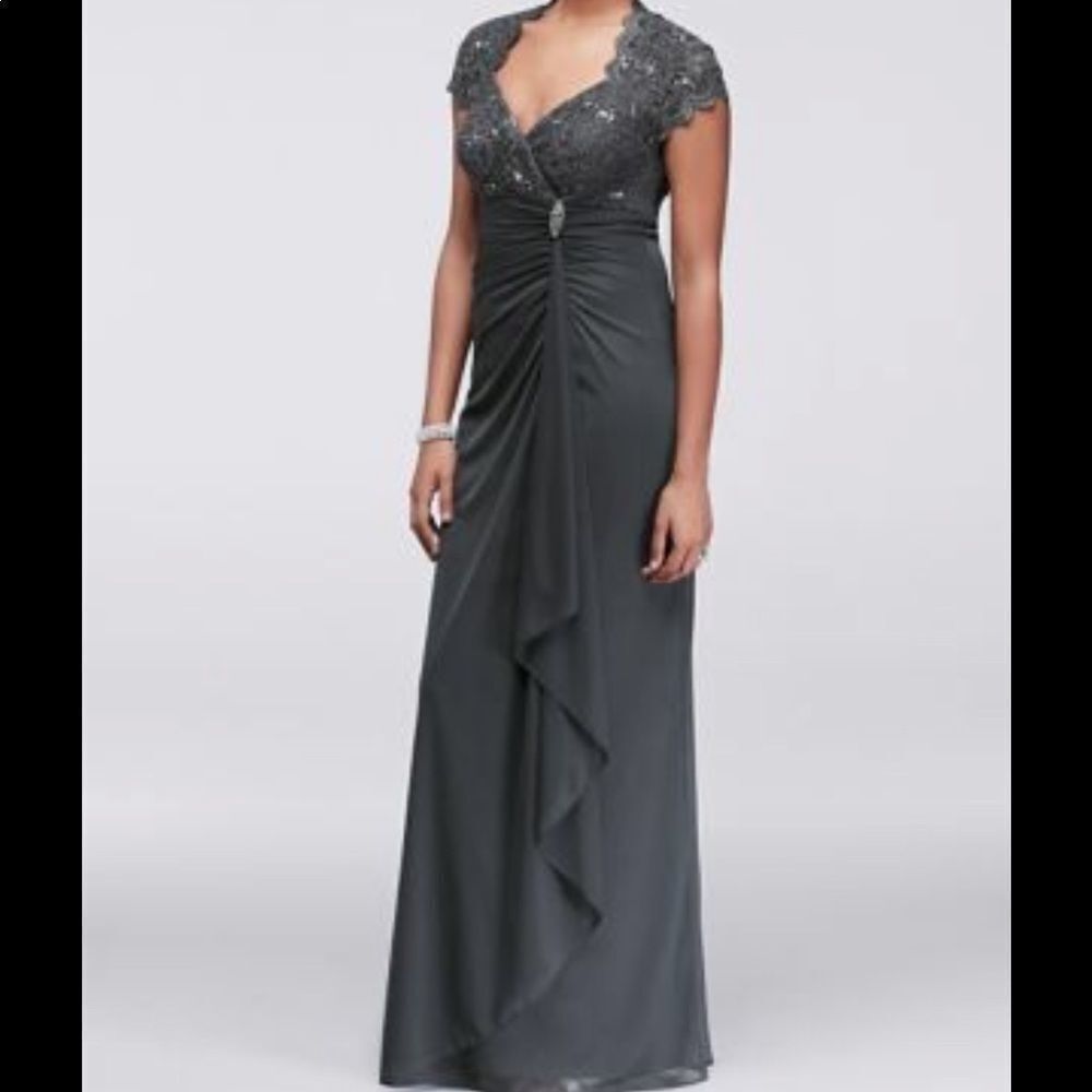 NWT David’s‎ bridal grey lace a line dress